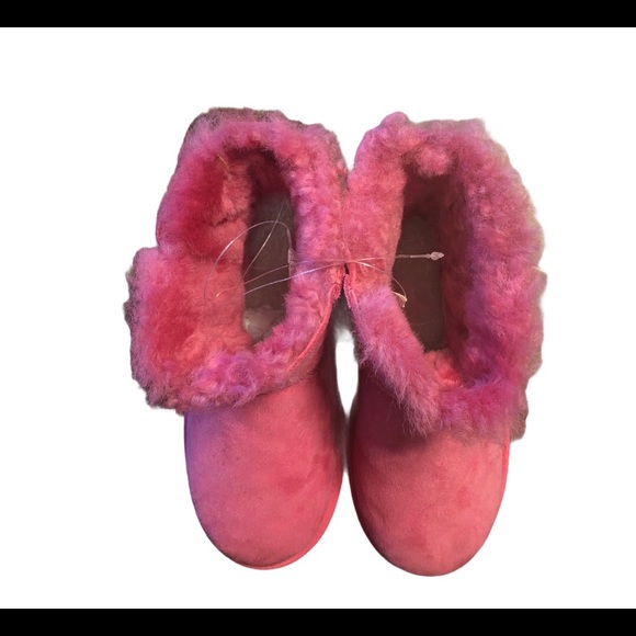 Member’s Mark Girls Sheepskin Pink Boots Short 3 - Picture 4 of 8